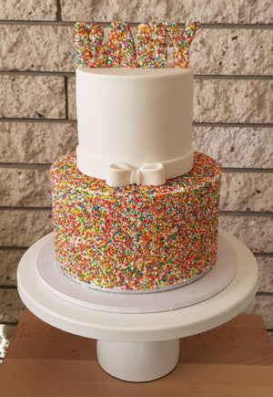 Baby Shower cake with sprinkles